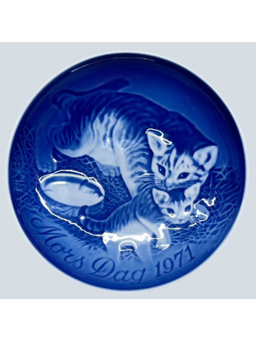Bing & Grondahl 1971 Mors Mother's Day Cat with Kitten Collector Plate 8000/9371